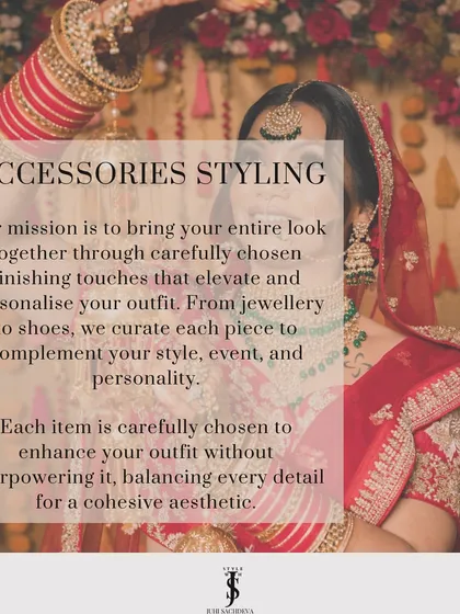 Finding your colors is just the beginning. The real magic happens when we apply that knowledge to your entire look, especially with accessories. From the right jewelry that makes your skin glow to the perfect handbag, I help you curate the finishing touches that tie everything together.