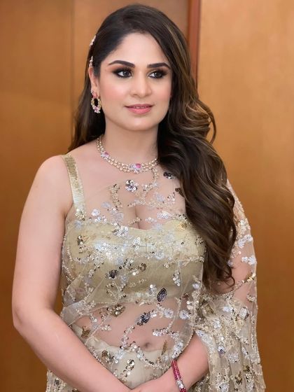 Romantic Waves & Half-Updos photo 100