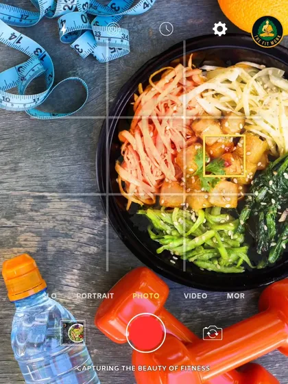 Post-workout scenes are made better with a nutrient-dense meal. This bowl is the perfect way to refuel after a tough session, surrounded by your fitness essentials.