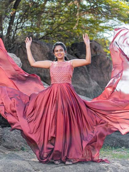 Inisha Rental Dress - Maternity Photoshoot Gown Rental Dramatic Trail & Wing Gowns photo 14