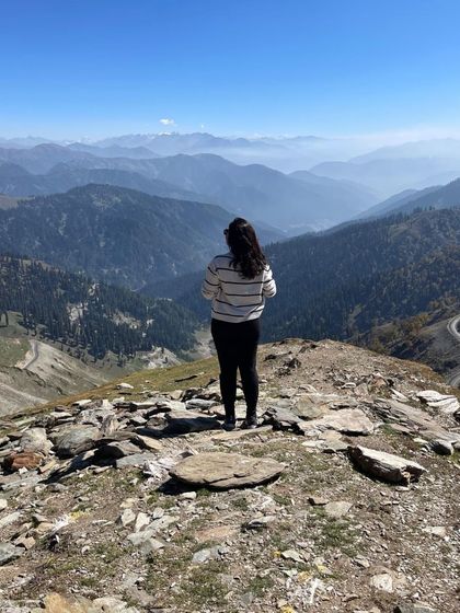 Gurpreet Kaur - Yoga & Mindfulness Instruction The Mountain Girl's Diary photo 11