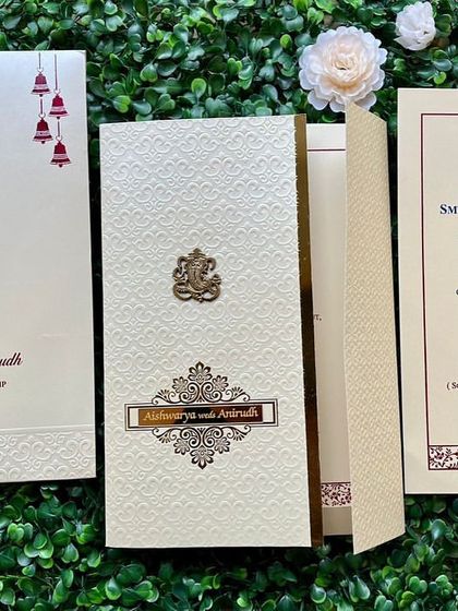 The Beginning - Wedding Invitations Royal & Traditional Designs photo 22