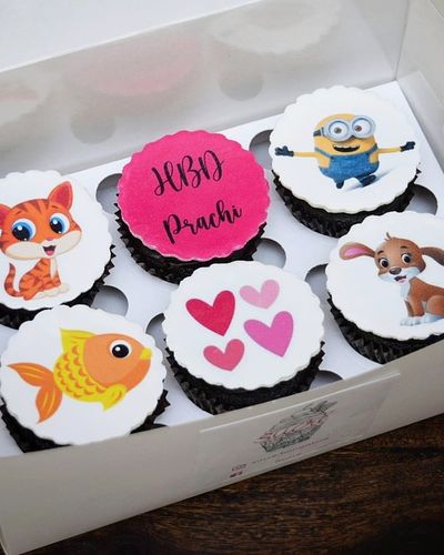 Custom Cupcakes & Gift Boxes