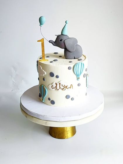 Sweet Beginnings: Baby Showers & Welcome Cakes photo 37