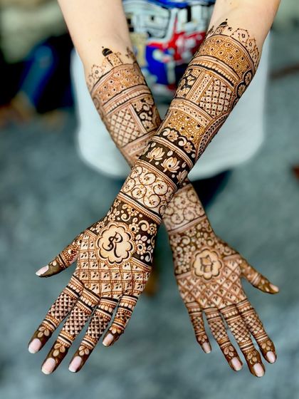 Mitali - Bridal Mehendi Custom Story & Portrait Mehendi photo 69