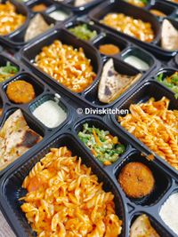 Customizable Boxed Meals