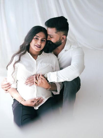 WonderBump Studio - Baby Shower Photography Couples & Family Portraits photo 10