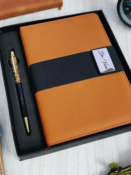 Customized Gifts - Personalized Gift Hampers & Sets Personalized Wallets & Accessories photo 18