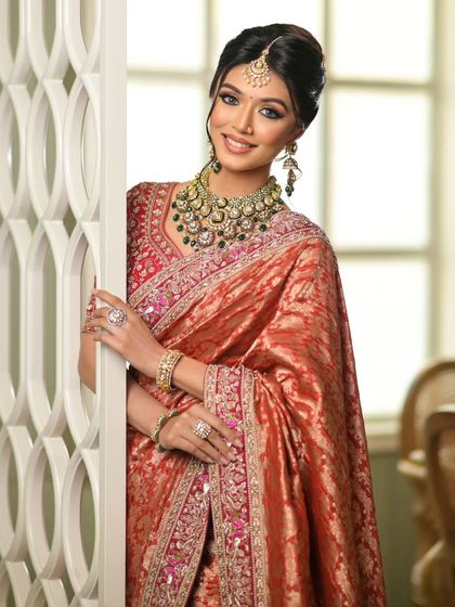 Timeless Sarees: Kanjeevaram, Banarasi & More photo 4