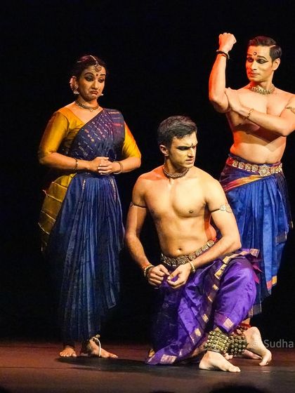 An expressive moment from 'Abha' in Frankfurt. The storytelling in this piece relies heavily on abhinaya, conveying the emotional journey of the characters from the Ramayana.