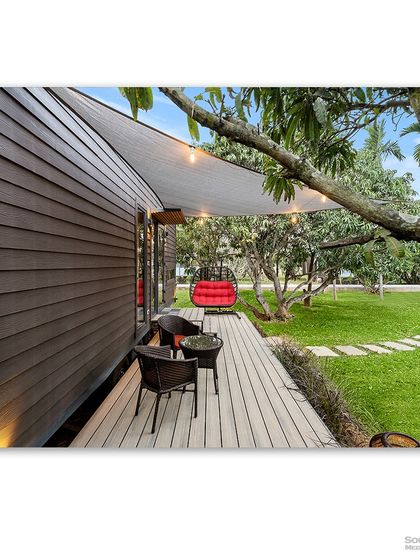 The Future of Living: Container & Prefab Homes photo 11