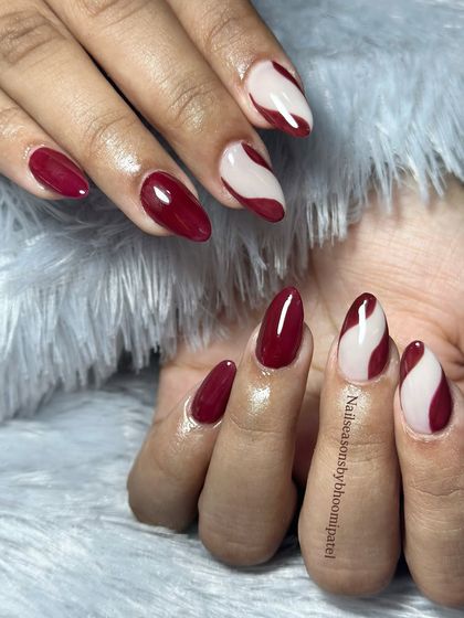 This design is a perfect mix of classic color and modern, abstract art.