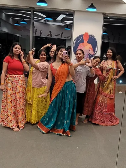 A mirror selfie with the Garba crew. The festive vibes were amazing.