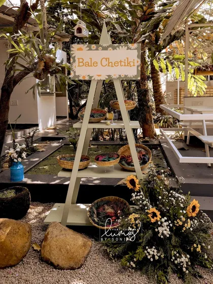 A "Bale Chetiki" counter at a Haldi ceremony, a special tradition for a Kannada-Telugu wedding.