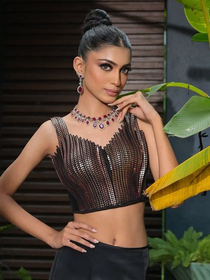 Elegant Bridal Buns & Updos photo 49