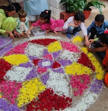 The Earth School - Montessori Primary & Elementary Program A Community of Learners photo 4