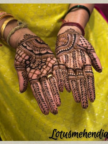 Lotus Mehendi Arts - Event Mehendi Services Elegant Designs for Guests photo 43