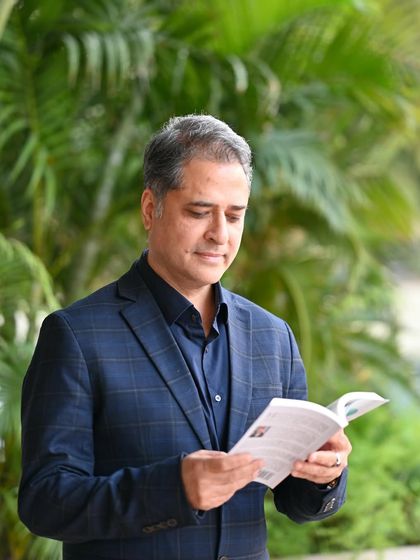 Vishal Diwan - Corporate & Business Photography Author & Speaker Profiles photo 4