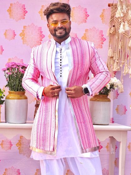 The Showman's Wardrobe photo 36