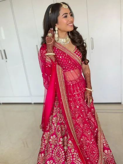 The full look of the Sabyasachi bride, her hair complementing the iconic lehenga.