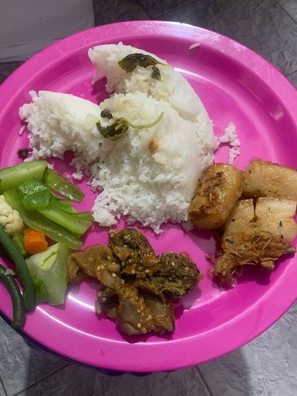 I never get tired of pork. Here is my plate with pork cooked with dried bamboo shoot, boiled vegetables, and rice.
