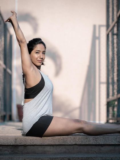 Amrita Nair - Group Yoga Classes Outdoor Practice: Yoga in Nature photo 8