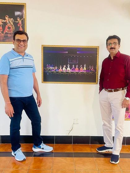 Our consultant with the founder of a dance academy, discussing the potential for franchising. We help brands in the multi-billion dollar dance, music, and fitness industry to scale and professionalize.