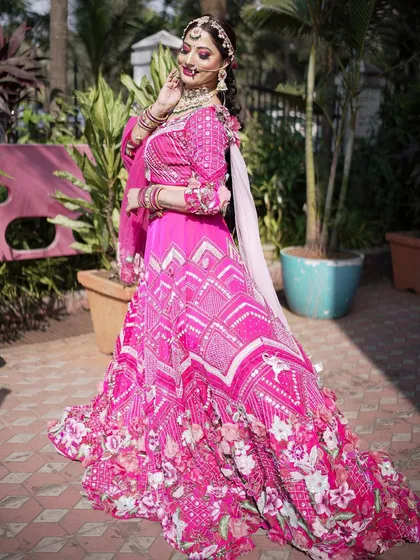 For the bride who dreams in color. This vibrant pink lehenga called for a makeup look that was equally bold and beautiful. I created a glamorous look with dramatic eyes and a matching pink lip, perfect for a grand wedding or reception.