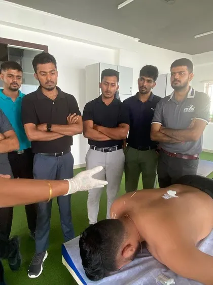 This is a look into our team's continuous professional development, focusing on advanced techniques like dry needling. This therapy is used to release trigger points and relieve deep muscle pain, helping accelerate recovery.