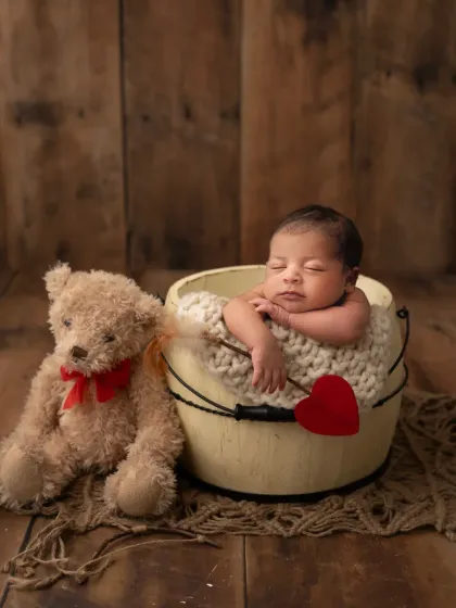 Dreamy Newborn Portraits photo 32