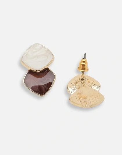 A clean product shot of the classy minimal drop earrings, showing the front and back of the design.