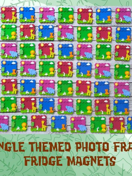 Here is a large batch of my jungle-themed photo frame fridge magnets, ready for a big party. The variety of colors and animals ensures each child gets a unique little gift.