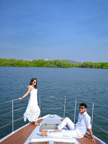 Pre-Wedding & Couple Portraits photo 26