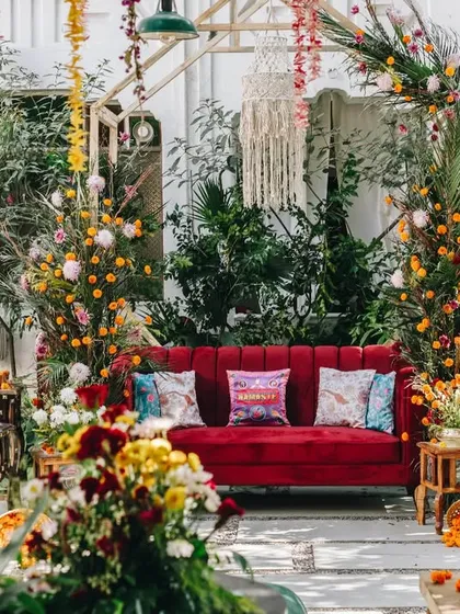 A cozy and colorful garden Mehendi setup at the beautiful Le Bua hotel in Lucknow. We transformed a courtyard into an intimate, joyful space for the pre-wedding festivities.