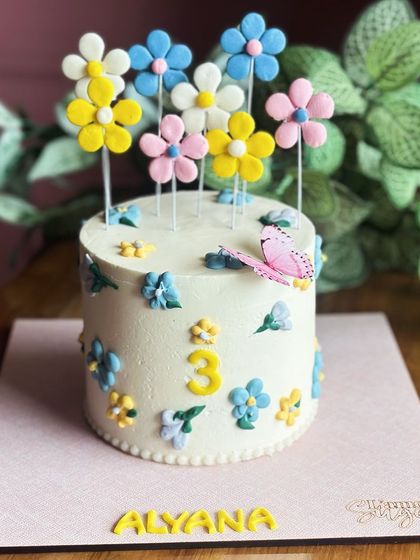 L'amour Sugar - Bespoke & Designer Cakes Magical Cakes for Little Ones photo 62