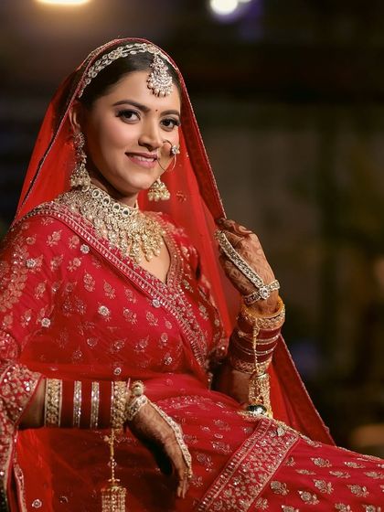 Timeless Bridal & Groom Portraits photo 13