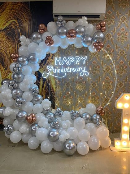 Romantic & Anniversary Decorations photo 35