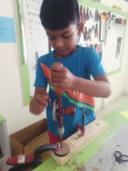Little Wings Innovation Labs - STEM & Robotics Workshops Young Woodworkers & Tool Time photo 8
