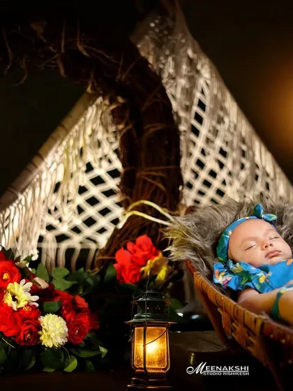 For this newborn session, I created a warm and dreamy atmosphere using a hanging basket, a rustic teepee, and soft lantern light. The combination of textures and gentle lighting makes for a uniquely cozy and peaceful portrait of the sleeping baby.