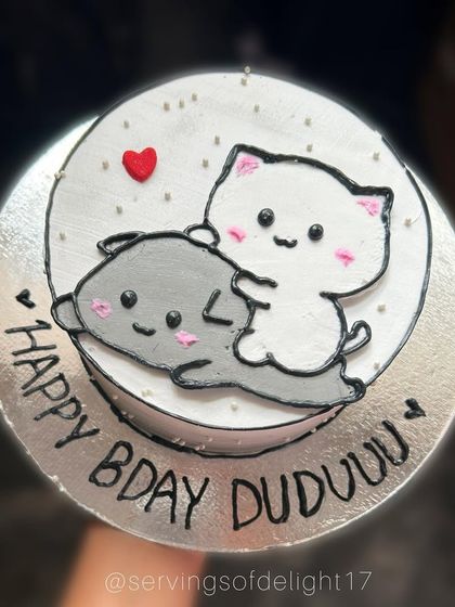 An adorable Bubududu-themed bento cake for a birthday. I can create designs based on your favorite characters to make your cake extra special.