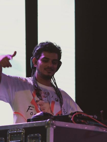 A sneak peek of my upcoming 'Baazigar' mashup. I'm always in the lab cooking up new blends and exclusive tracks for my live sets.