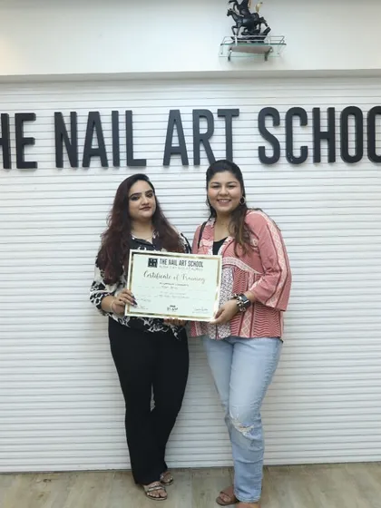 My third certificate, this one for an Advance Art Crash Course. I believe a good teacher must always be a good student first.