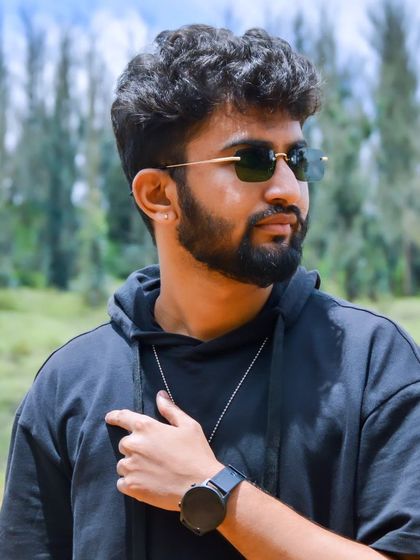 A cool pose against the backdrop of the pine forests. I make sure everyone gets great photos to remember their trip.