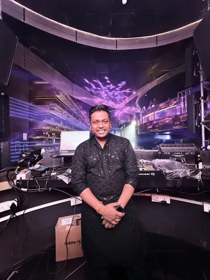 Switching it up for a special event. Whether it's a high-energy sangeet or a modern wedding reception, I dress the part and bring the right energy. A DJ set in a kurta hits different.