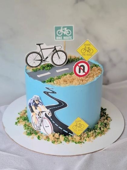 Personalized Hobby & Profession Cakes photo 21