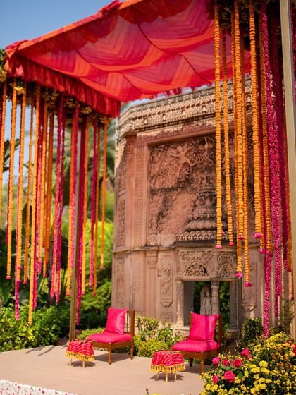 Vibrant Haldi & Mehendi Functions photo 6