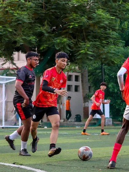 Teamwork on display as our U18 players combine during a Mira Bhayandar Premier League match.