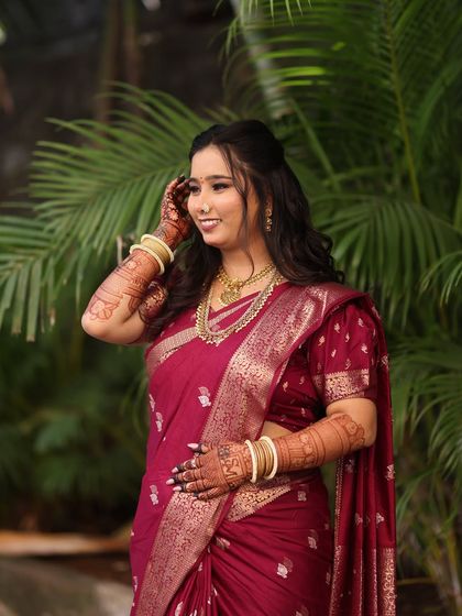 Traditional Engagement & Sakharpuda Looks photo 37