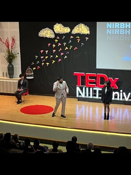 The Live Show Experience photo 28