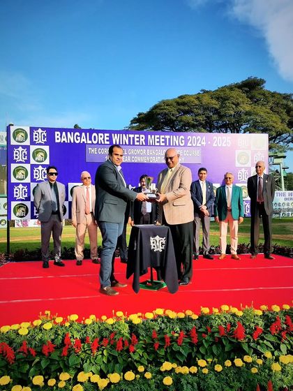 A moment from the Commemoration Trophy ceremony.